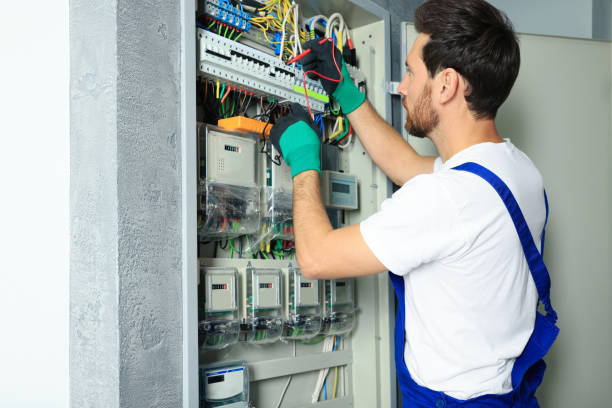 Best Electrician Near Me  in San Diego, TX